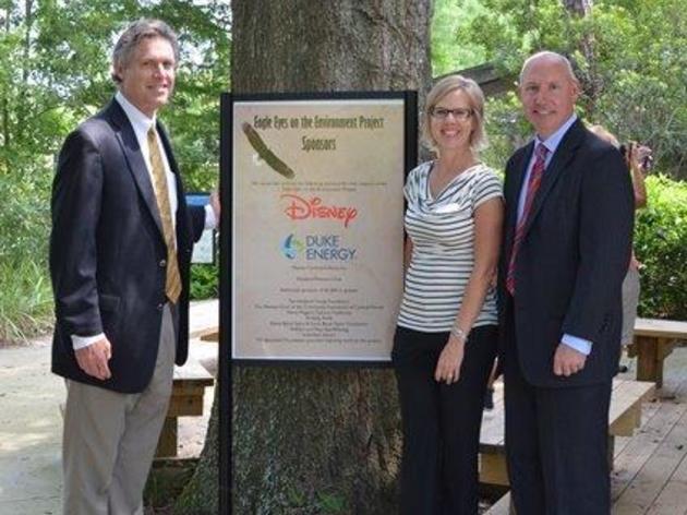 Duke Energy Visits the Audubon Center for Birds of Prey