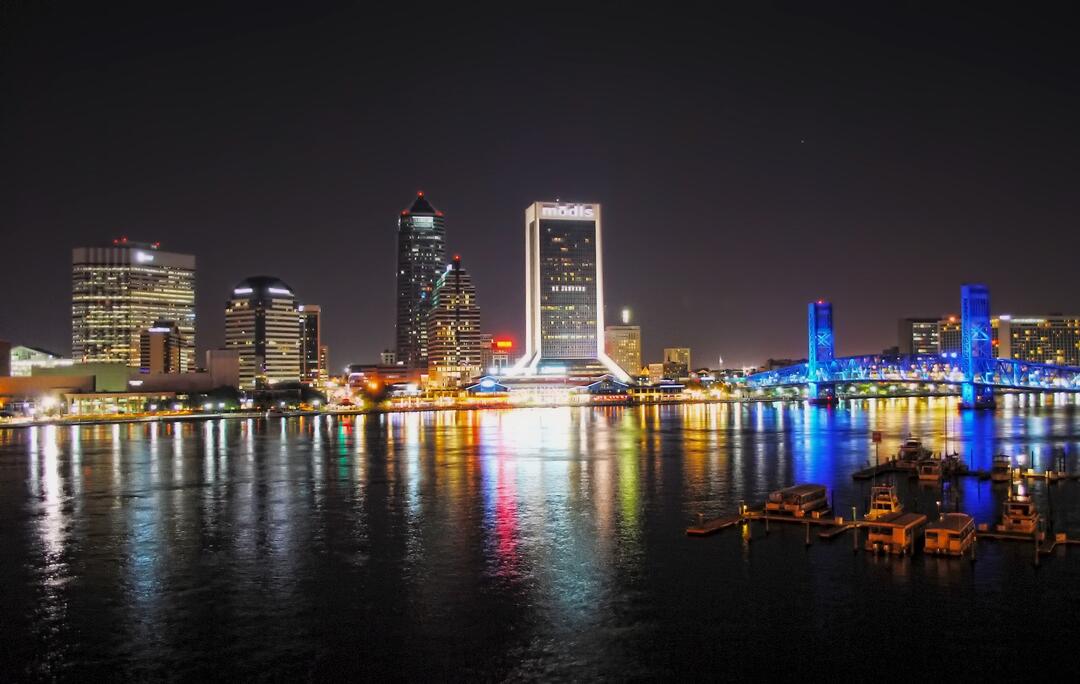 Jacksonville at night. Photo: Pixabay.